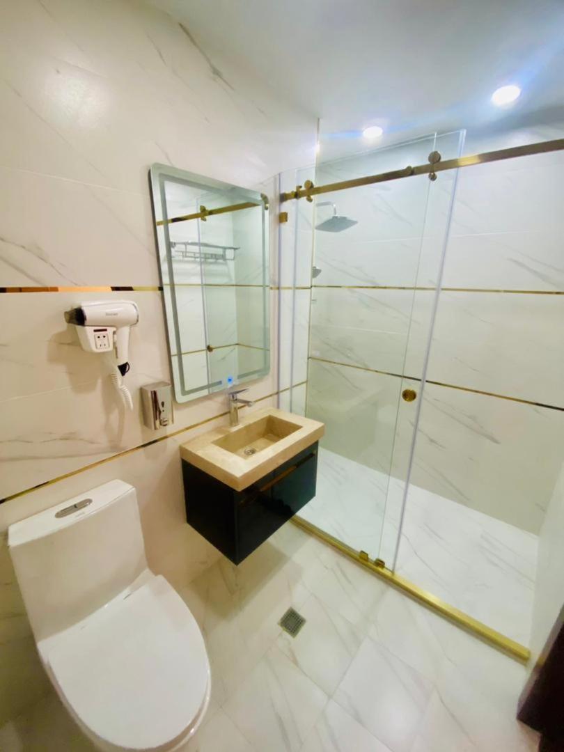 Baland Hotel 杜尚别 外观 照片